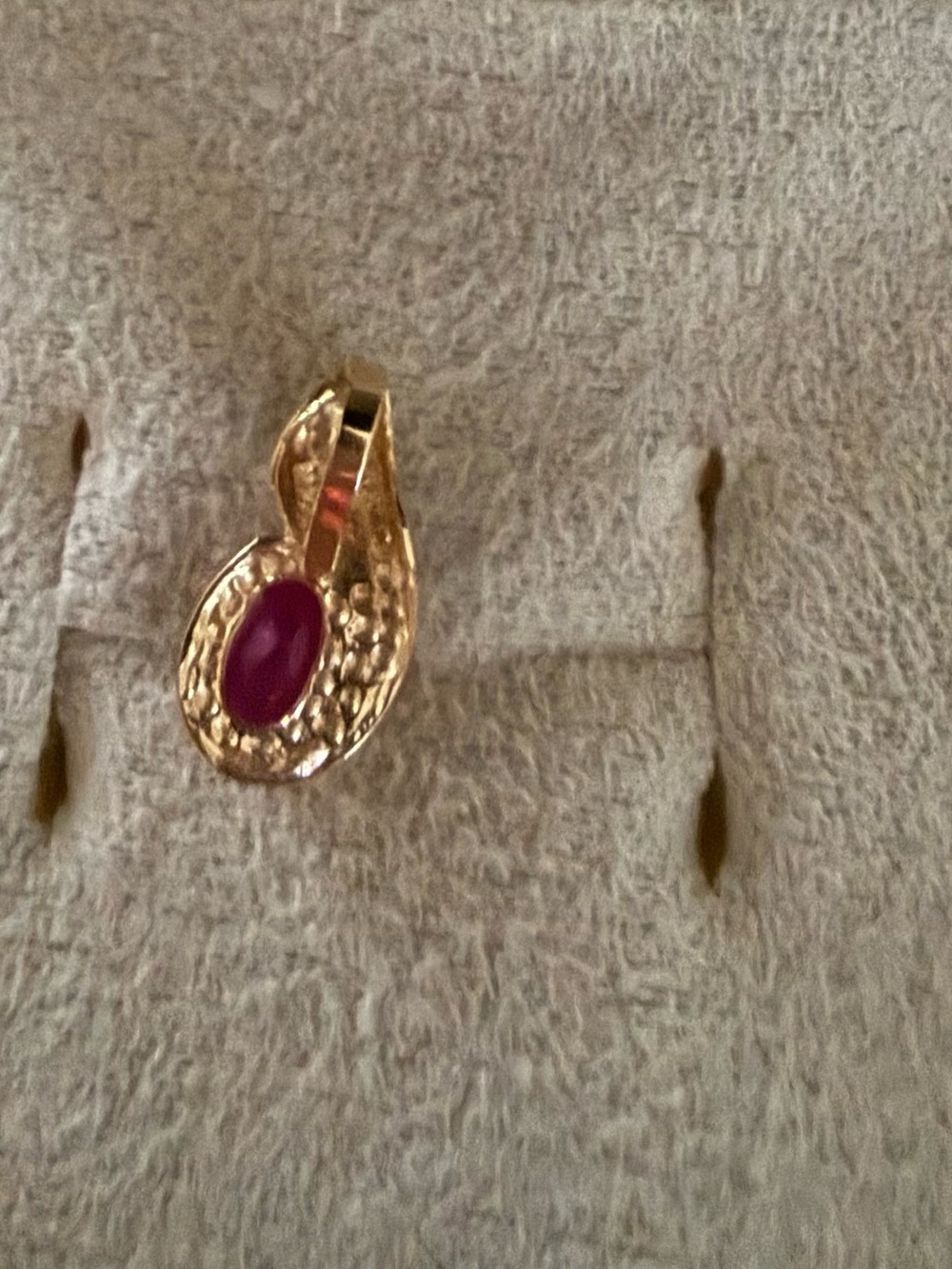 14 KT Gold Ruby Stone with diamond Accent - Picture 2 of 3